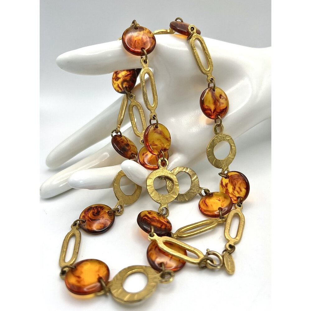 Vintage Mid Century Mod VENDOME Lucite Gold Tone Necklace - Picture 2 of 6
